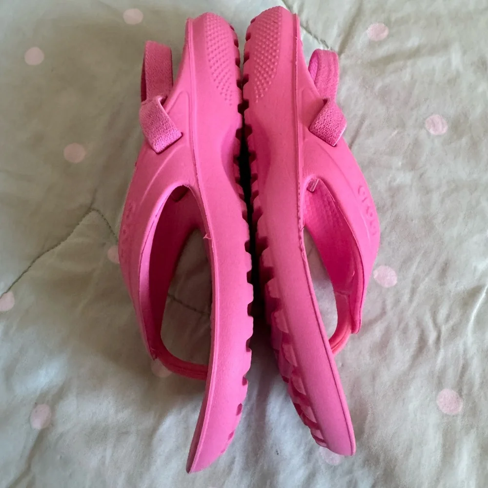 CROCS Kids Pink Sandals Toddler size 9